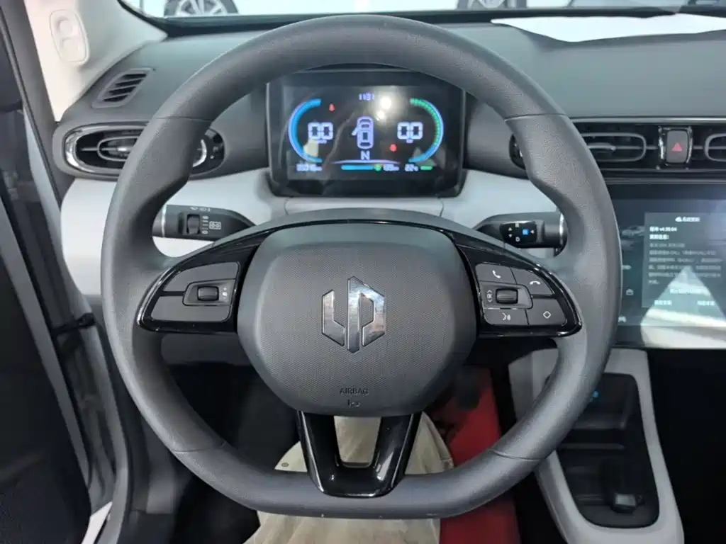Leapmotor Leapmotor T03 — миниатюра 11