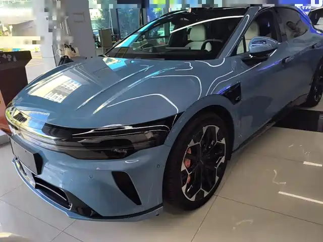 2025 Zeekr 007