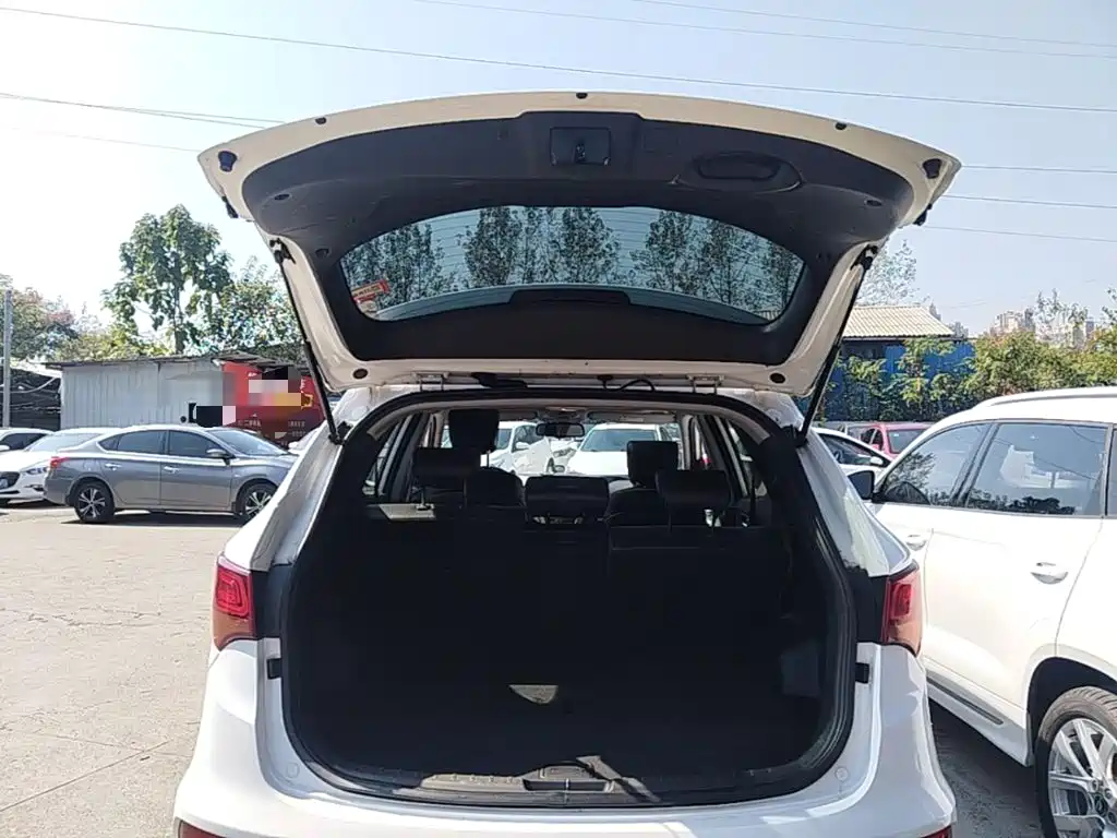 Hyundai Santa Fe — миниатюра 19