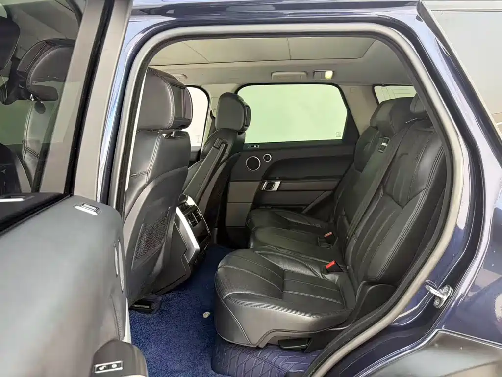 Land Rover Sport — миниатюра 6