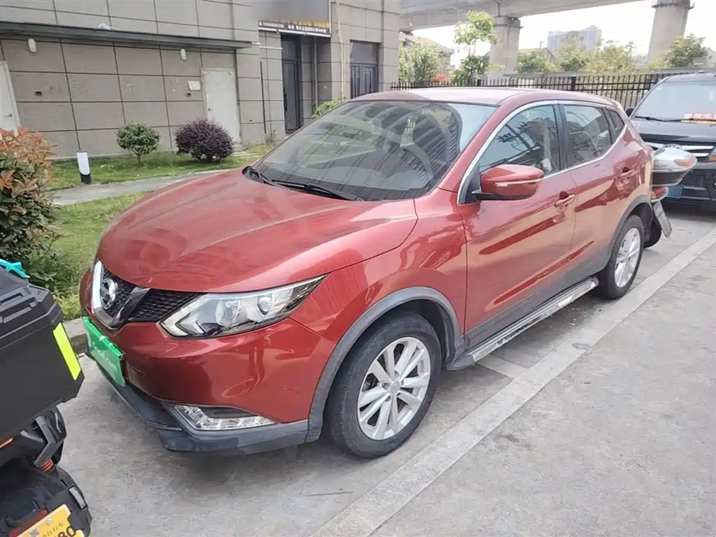 Купить Nissan Qashqai