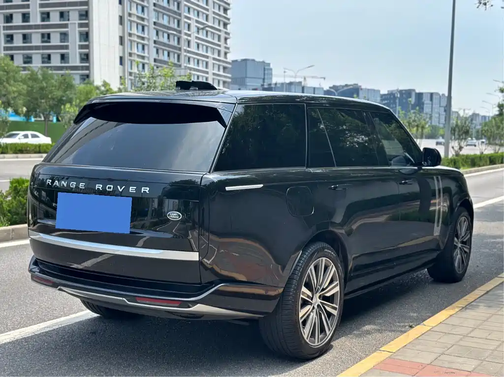Land Rover Range Rover 2025 3.0 L6 400PS Long Wheelbase
