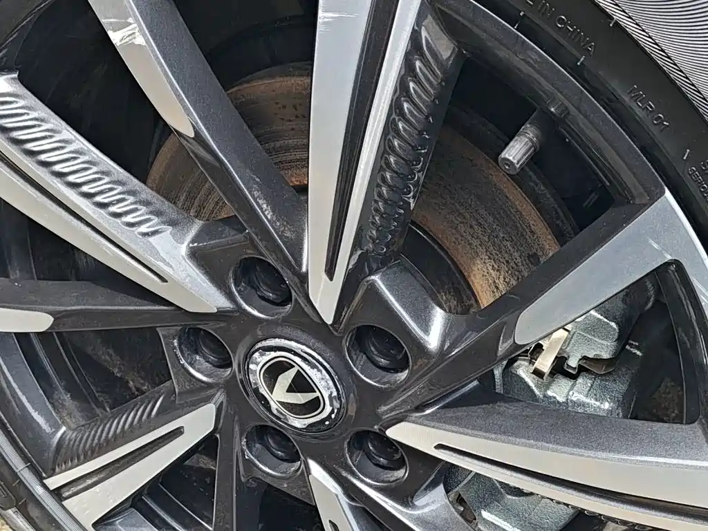 Changan Eado — миниатюра 15