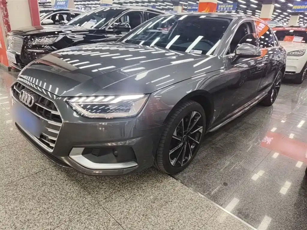 Audi A4L 2022