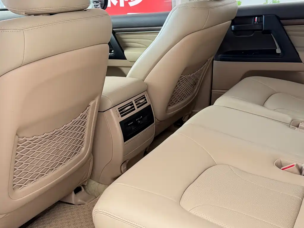 Toyota Land Cruiser 2015 4.0L V6