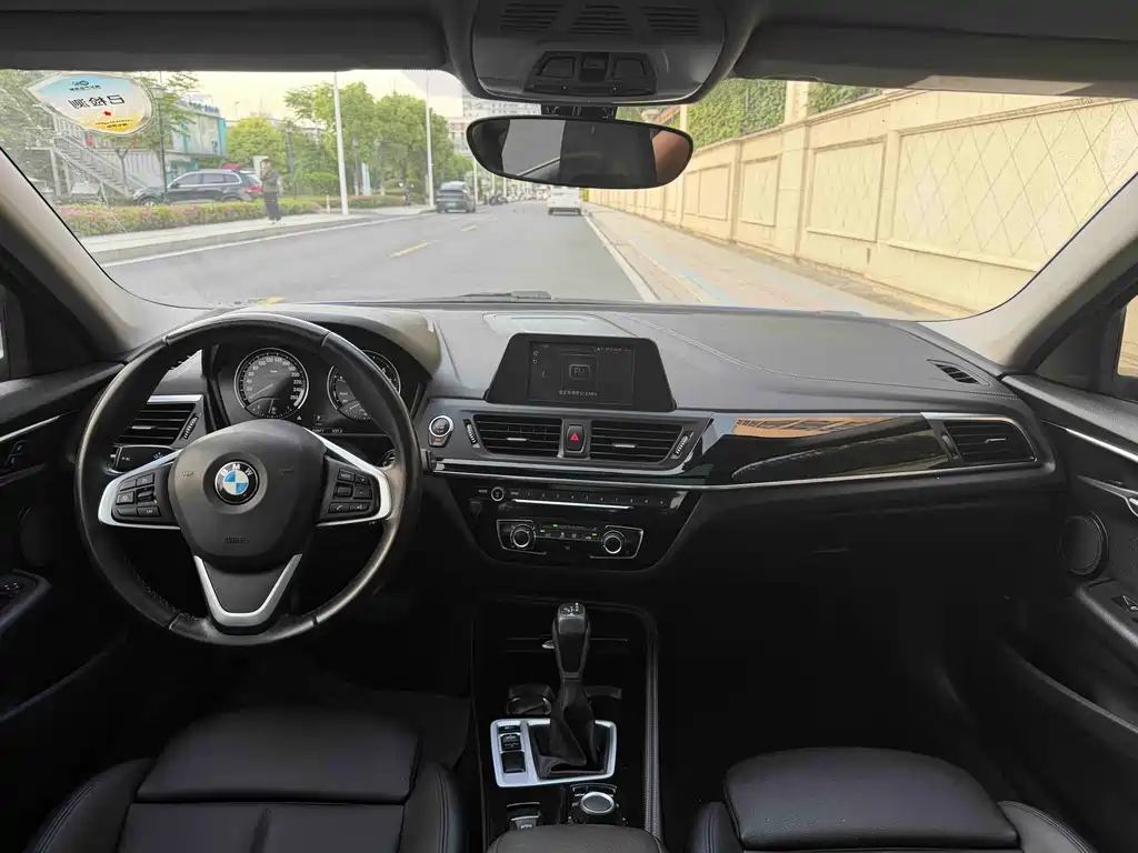 BMW 1 Series 1 2018 118i Sport