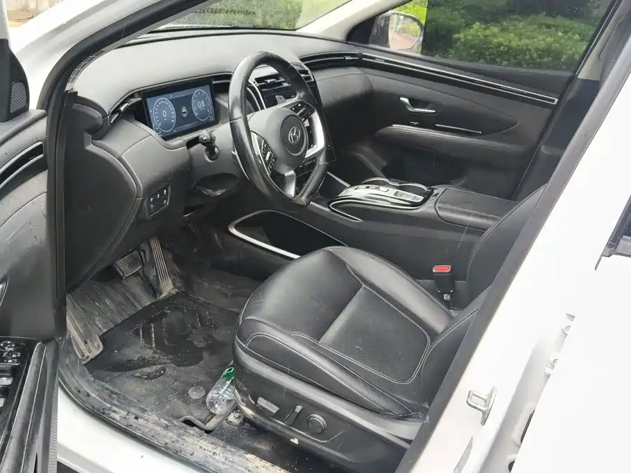 Hyundai Tucson — миниатюра 9
