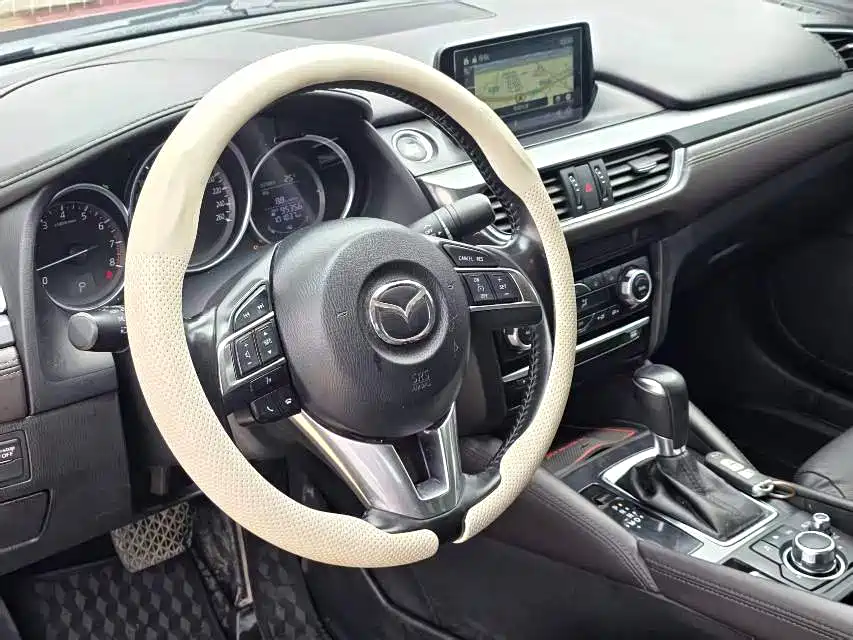 Mazda Atenza — миниатюра 5