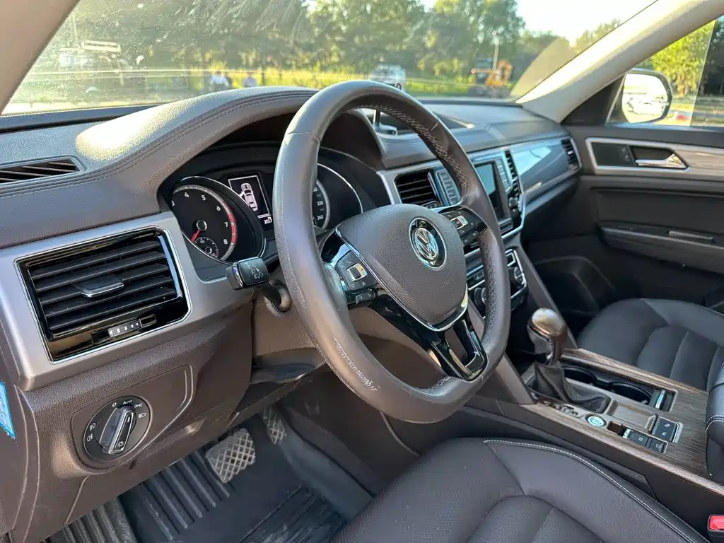 Volkswagen Teramont — миниатюра 15