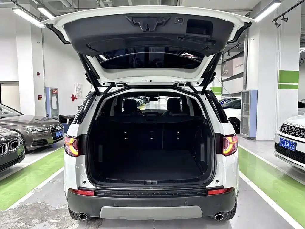 Land Rover Discovery Sport — миниатюра 7