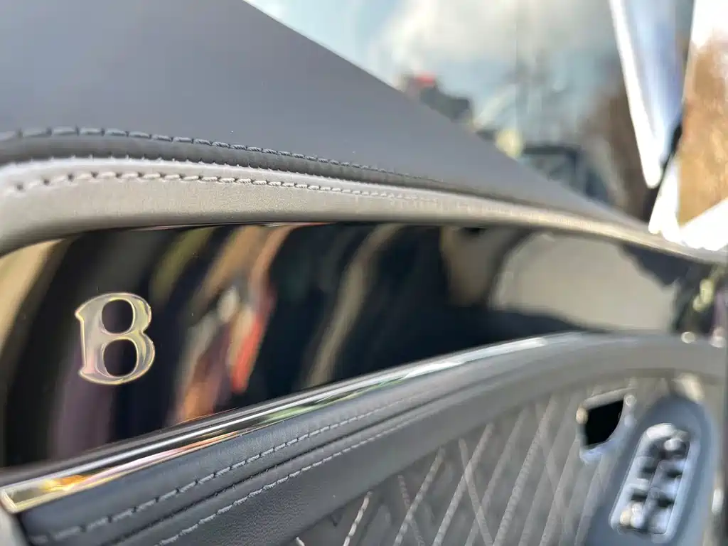 Bentley — фотографии объявления, Фото 20