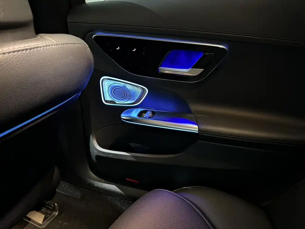 MERCEDES-BENZ  C CLASS
