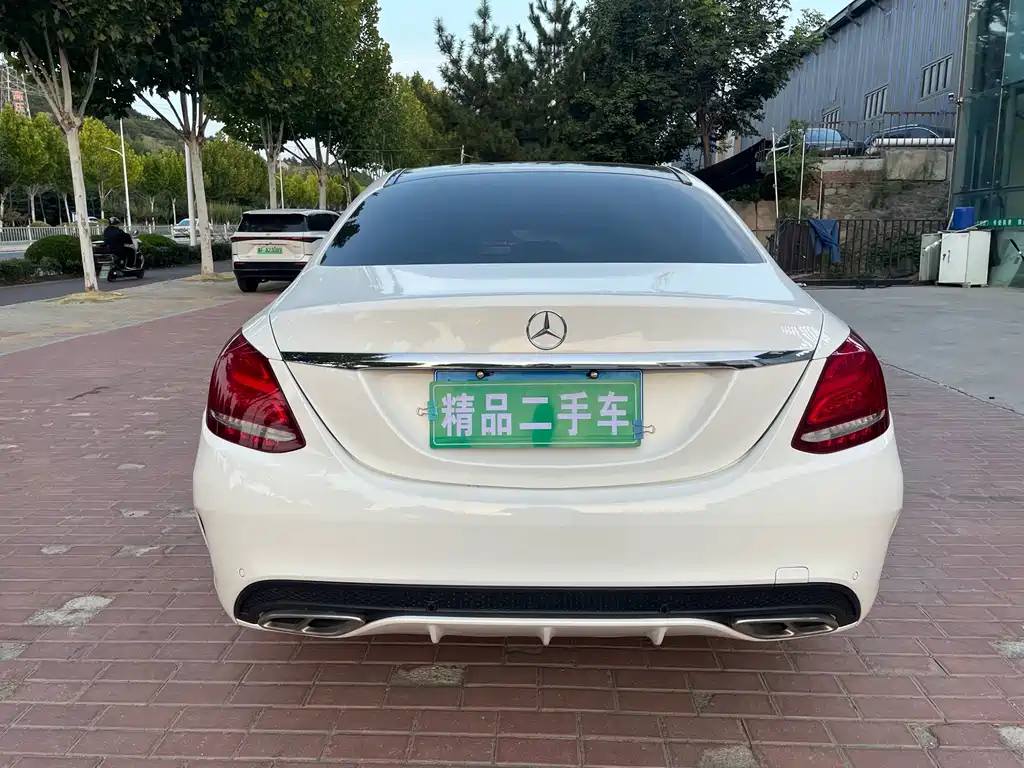 Mercedes-Benz C-Class — миниатюра 5