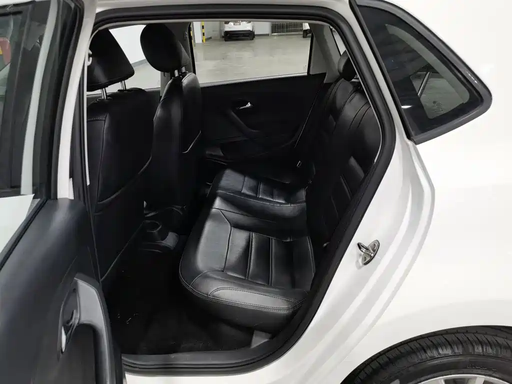 Volkswagen Polo — миниатюра 15