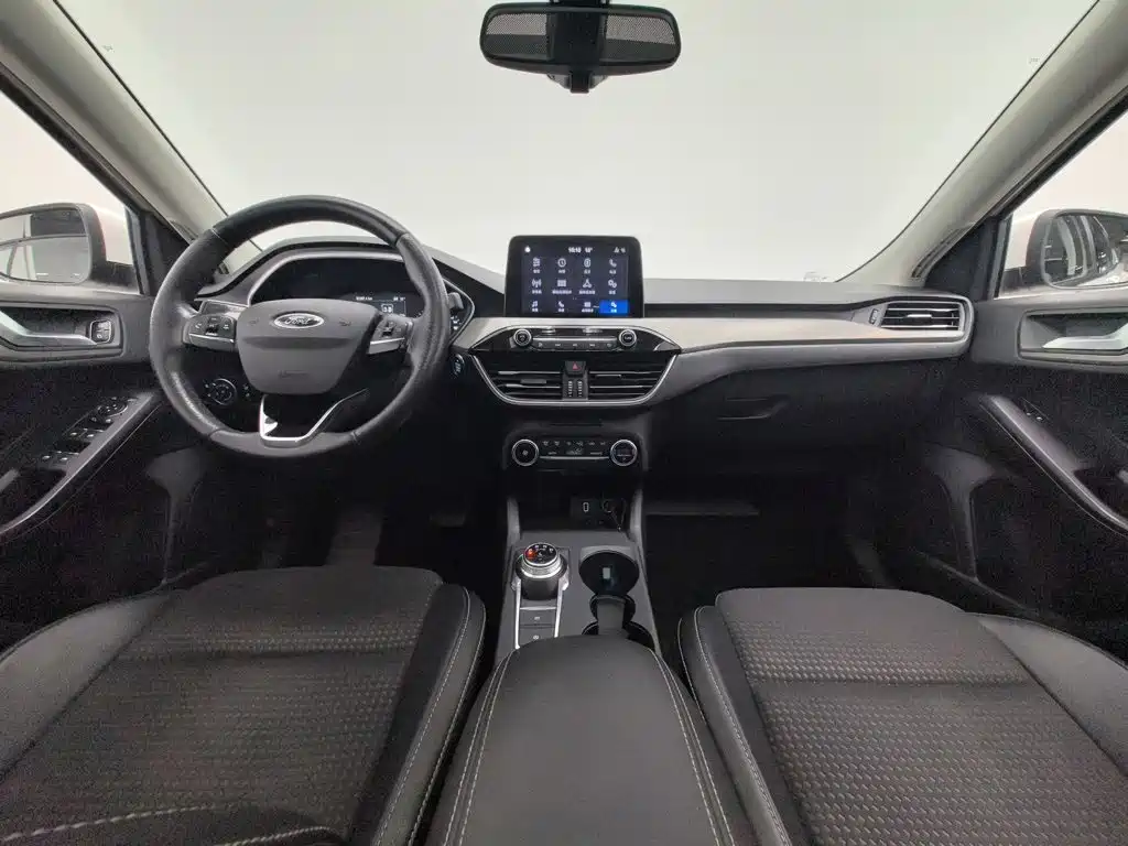 Ford Focus — миниатюра 5