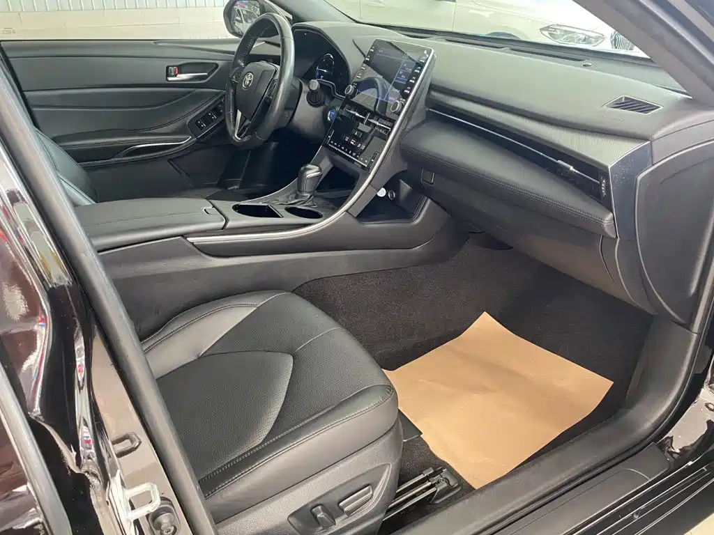 Toyota Avalon — миниатюра 11
