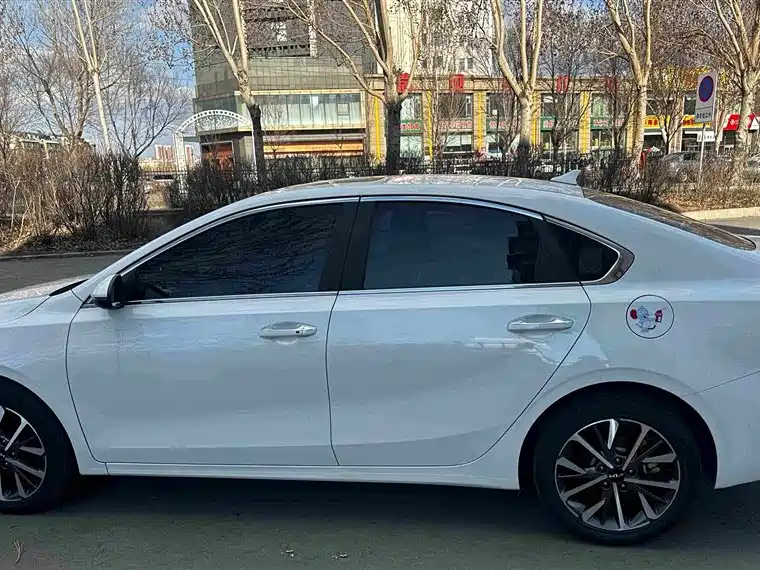 Kia K3 — миниатюра 4