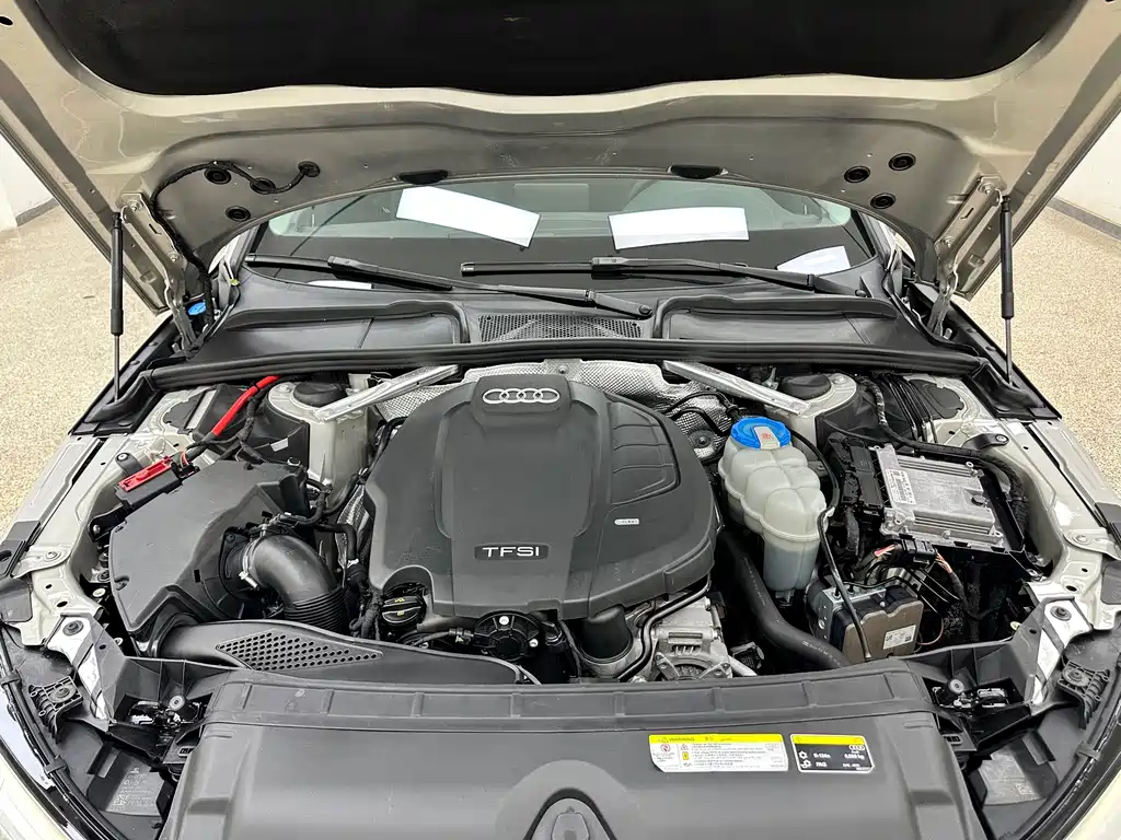 Audi A4L — миниатюра 26