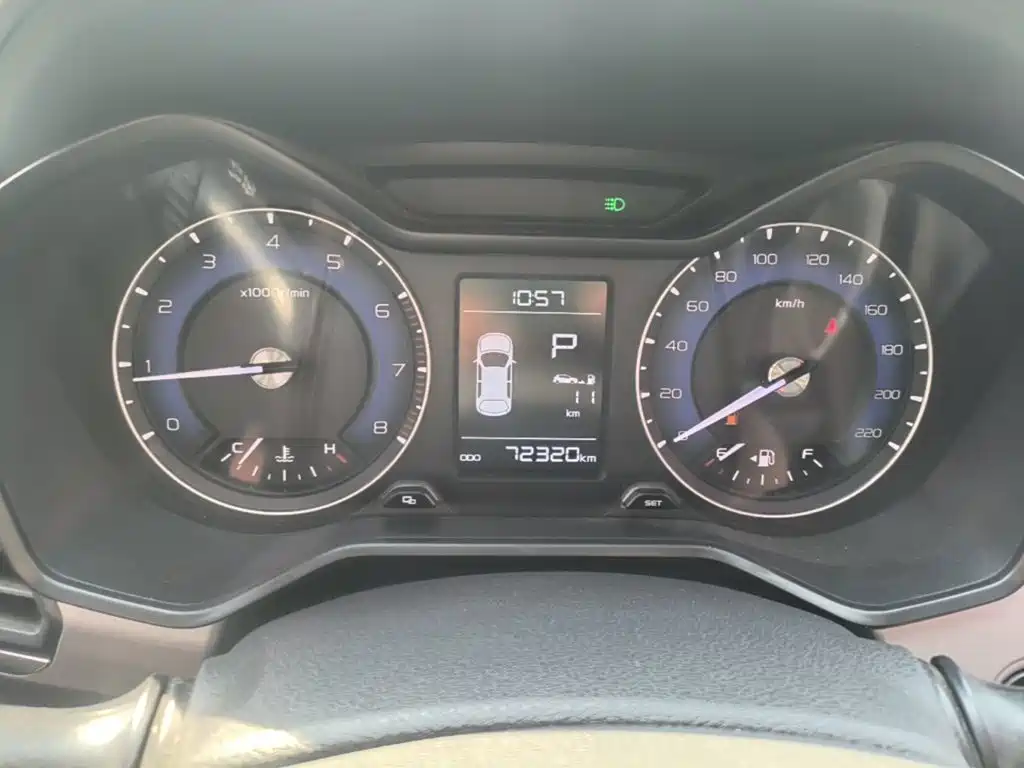 Geely Vision X3 — миниатюра 12