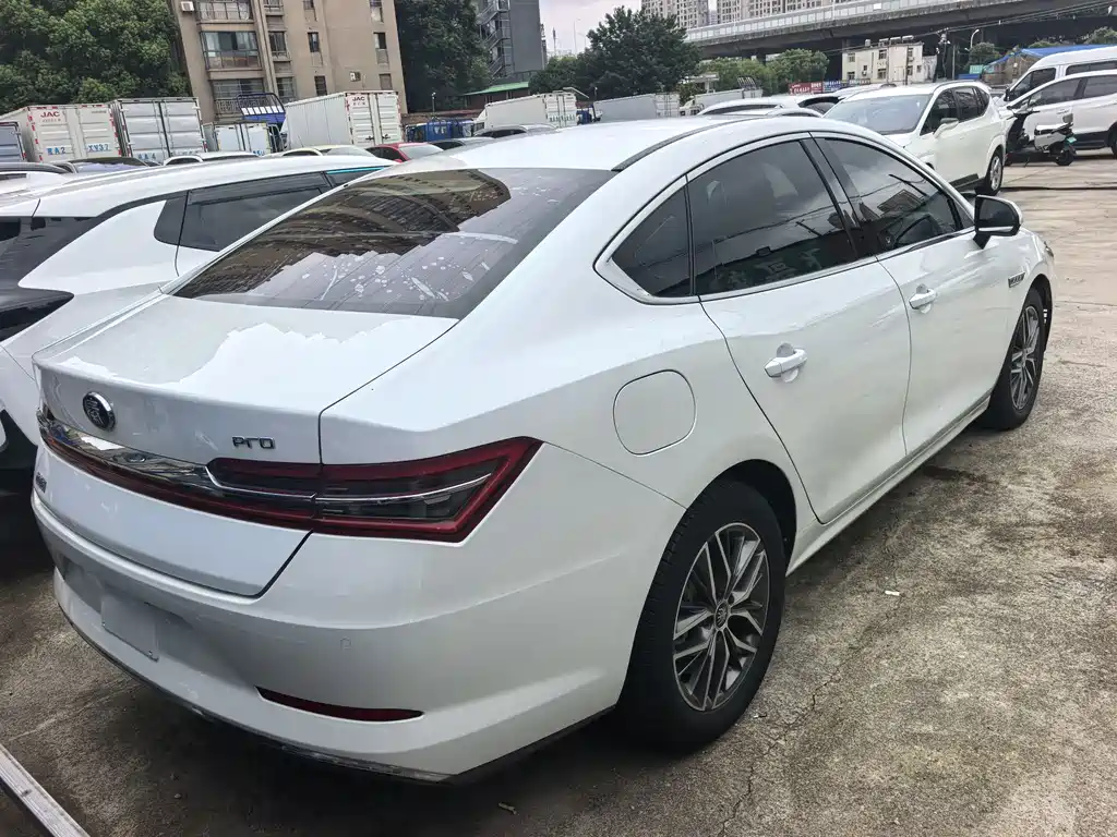 BYD Qin Pro NEV — миниатюра 4