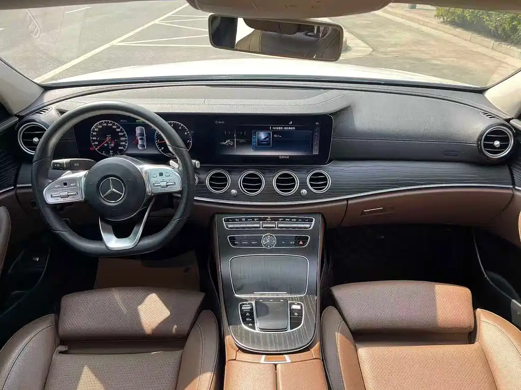 Mercedes-Benz E-Class E 2019 E 260 L Sport