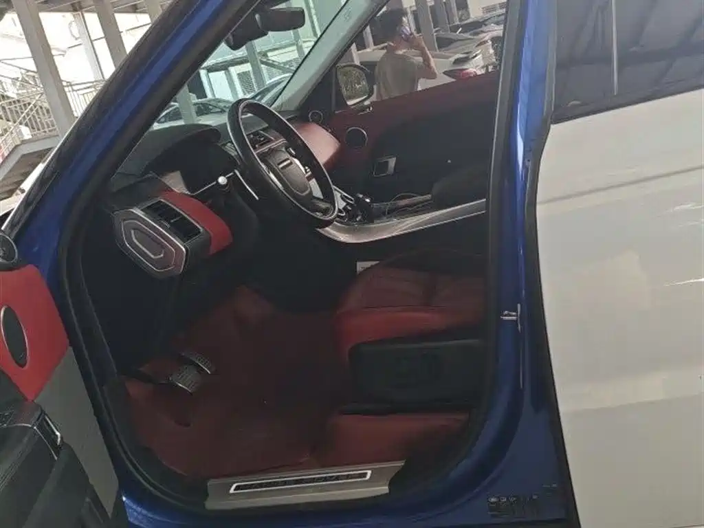Land Rover Range Rover Sport 2020 3.0 L6 HSE DYNAMIC