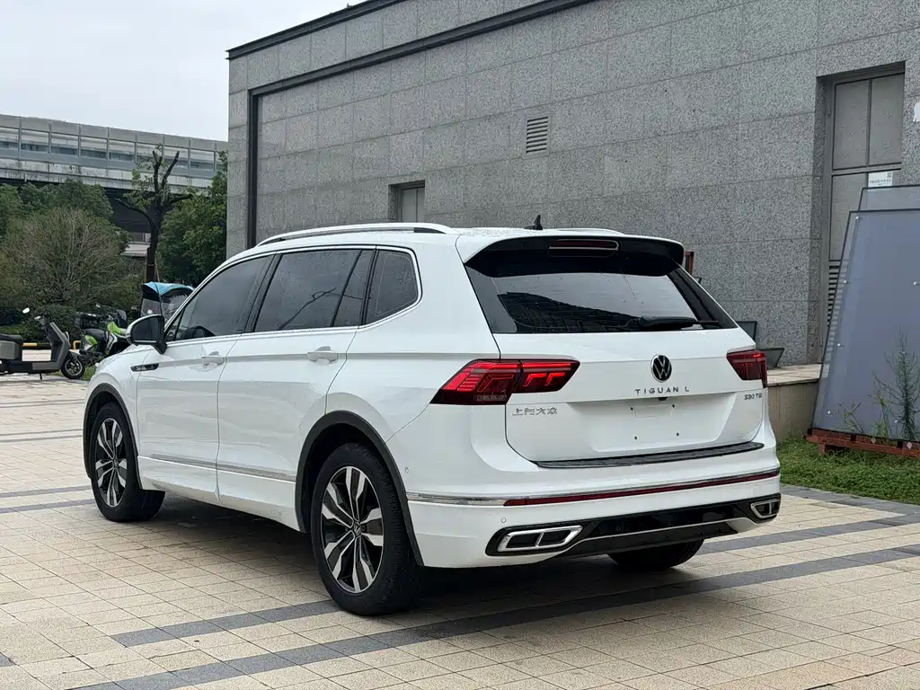 Volkswagen Tiguan L — миниатюра 7