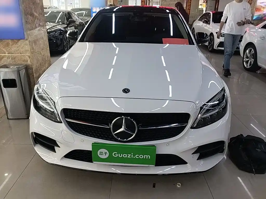 Mercedes-Benz C-Class — миниатюра 3