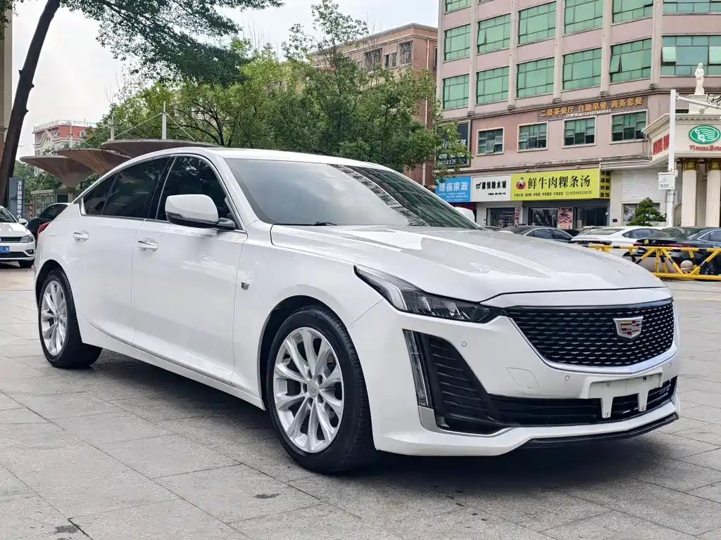 Cadillac CT5 — миниатюра 3