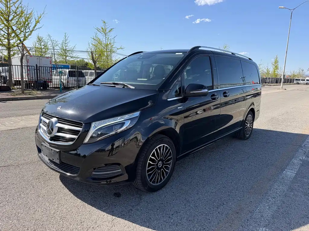 Mercedes-Benz V-Class 2020