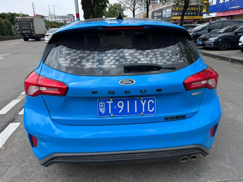 Ford Focus — миниатюра 4