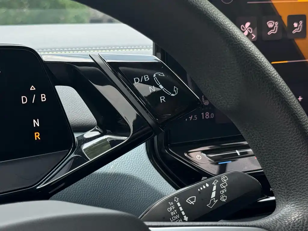 Volkswagen ID.4 X — миниатюра 12