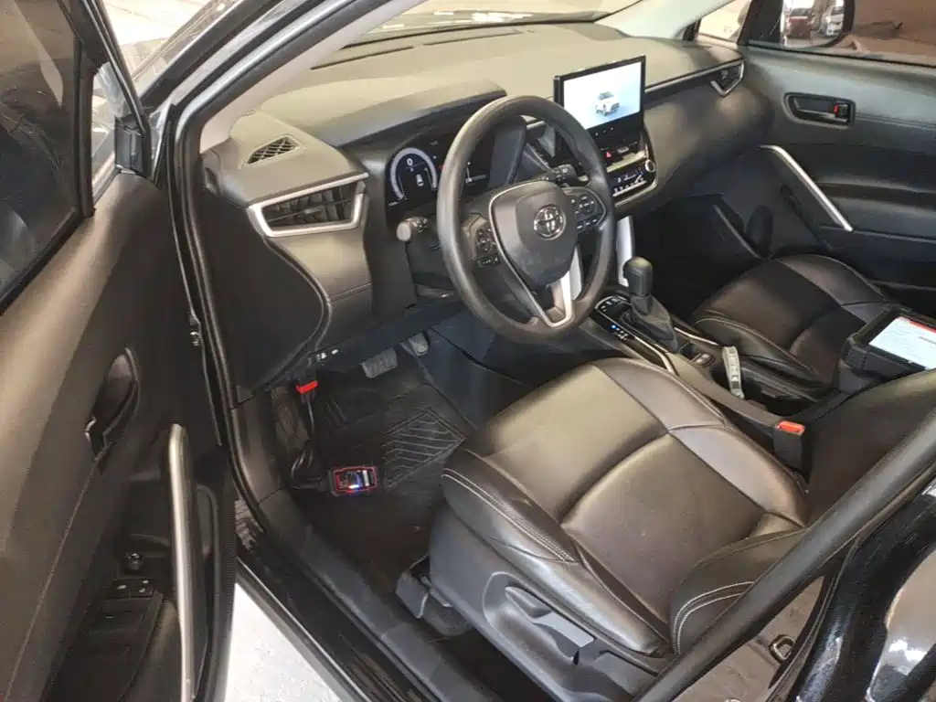 Toyota Frontlander — миниатюра 16