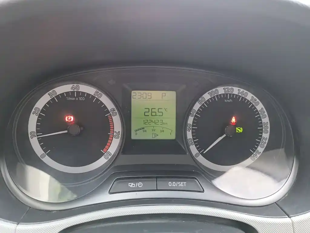 Skoda Fabia — миниатюра 12