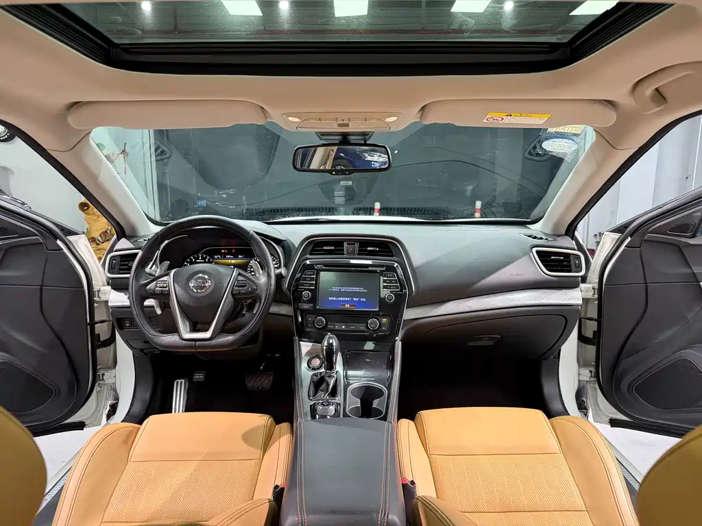 Nissan Cima — миниатюра 16