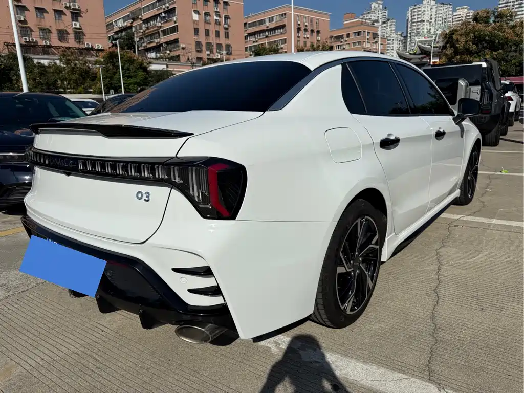Lynk & Co 03 — миниатюра 11