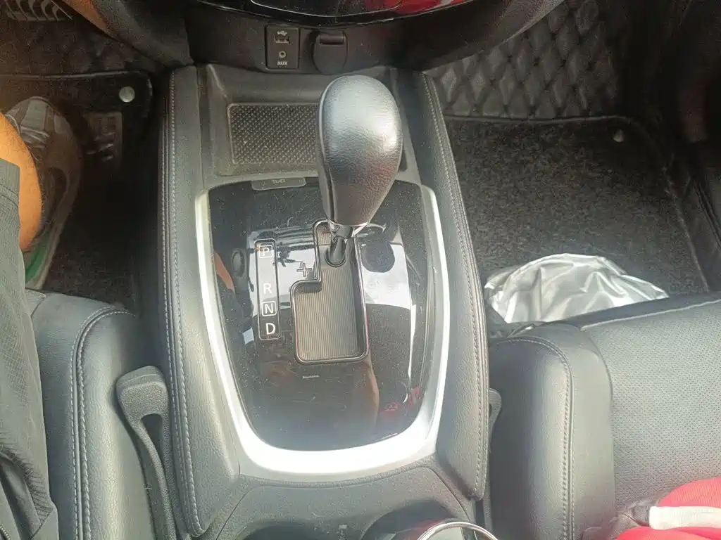 Nissan X-Trail — миниатюра 15