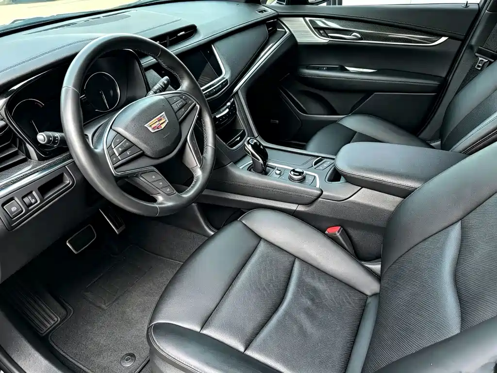 Cadillac XT5 — миниатюра 8