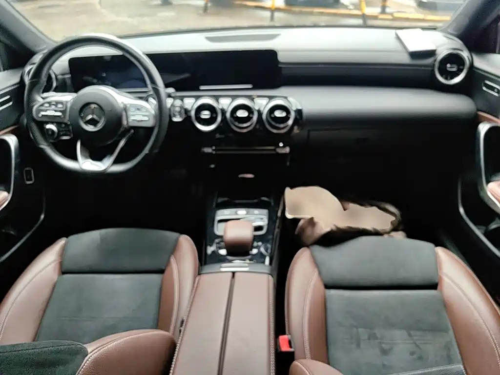 Mercedes-Benz A-Class — миниатюра 10