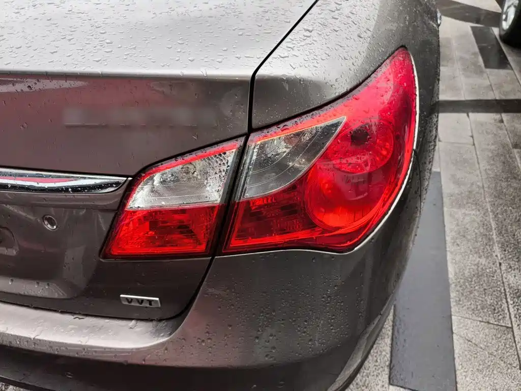 Hyundai Elantra — миниатюра 24