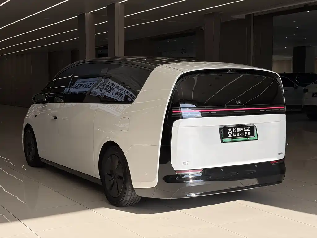 Li Auto Li MEGA — миниатюра 7