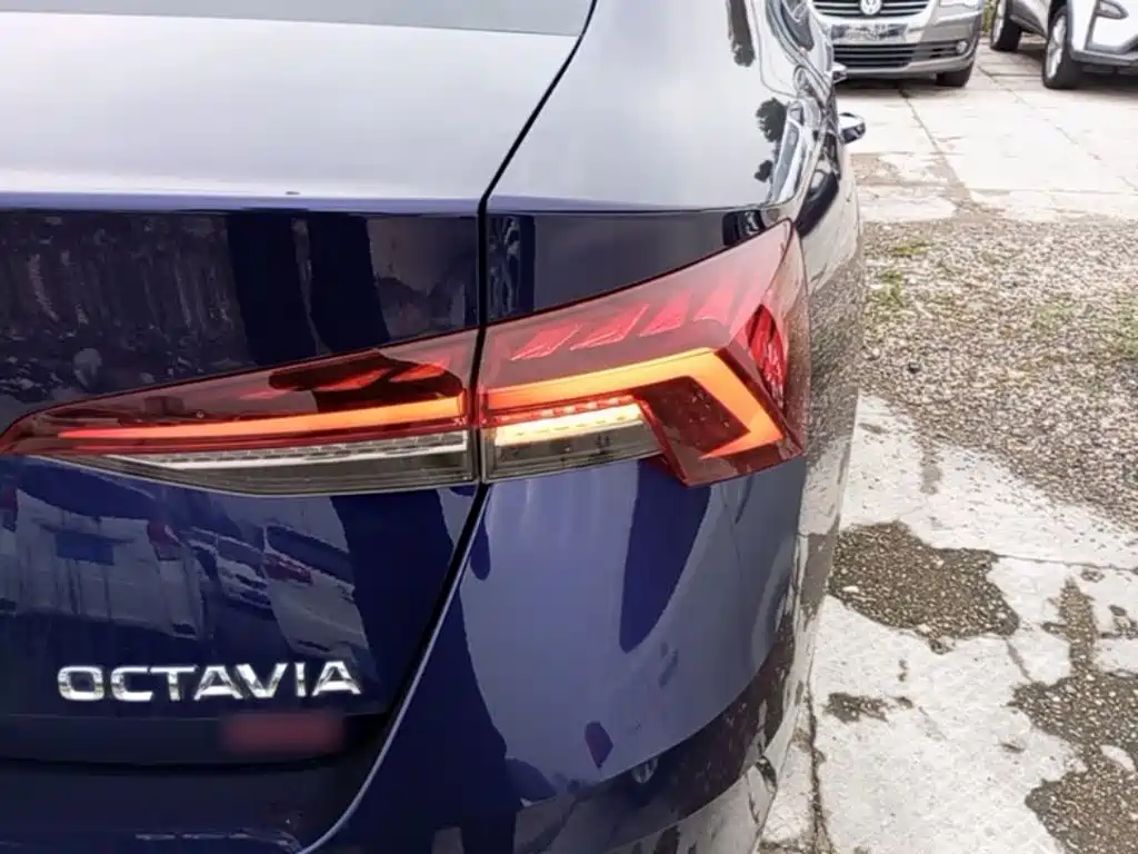 Skoda Octavia — миниатюра 8