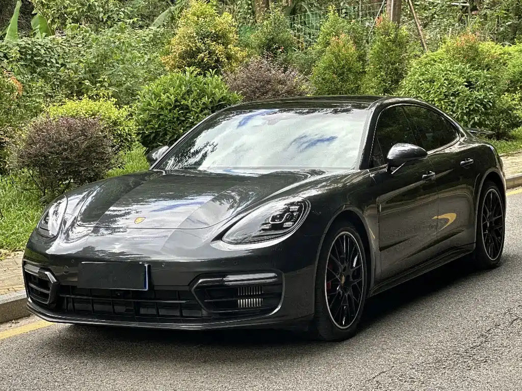 Купить Porsche Panamera