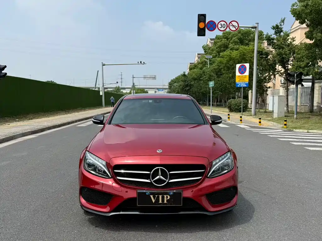 Mercedes-Benz C-Class — миниатюра 2