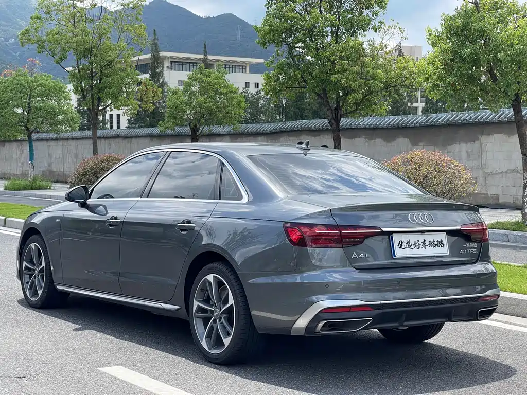 Audi A4L — миниатюра 14