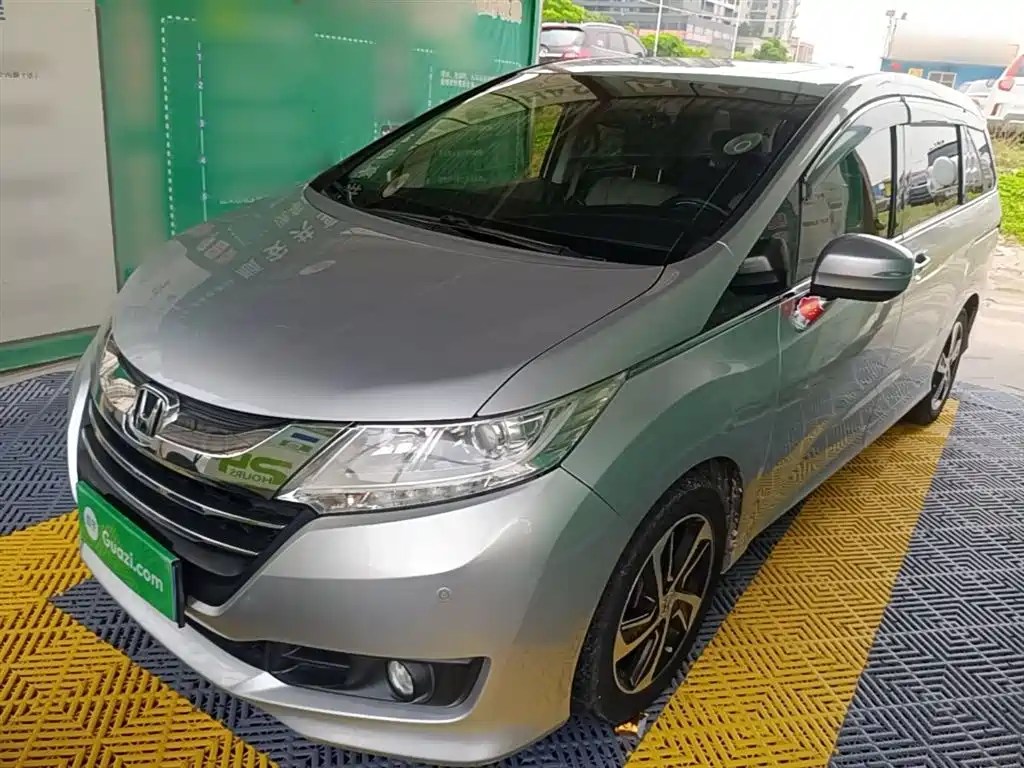 Купить Honda Odyssey