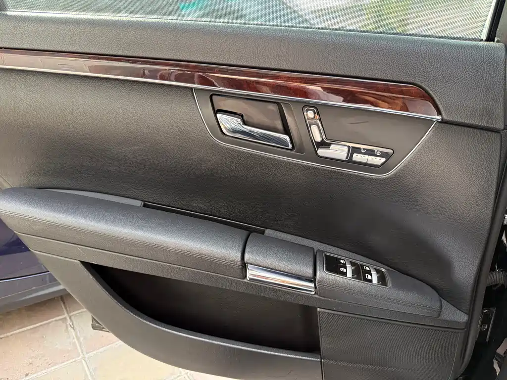 Mercedes-Benz S-Class S 2010 S 350 L 4MATIC