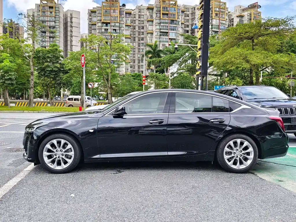 Cadillac CT5 2023 28T Luxury （ Standard ）