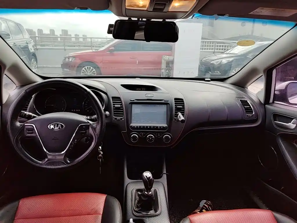 Kia K3S — миниатюра 10