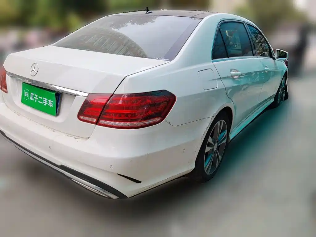 Mercedes-Benz E-Class — миниатюра 4
